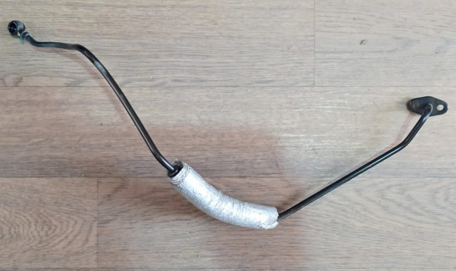 Подача масляна труба 282402B710 HYUNDAI