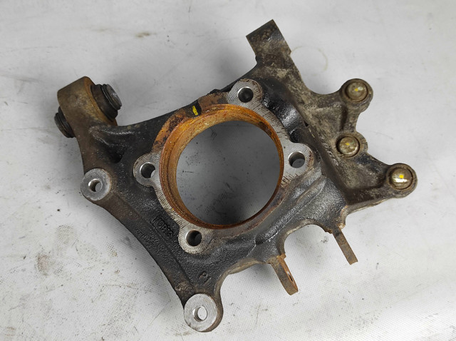 Цапфа поворотного кулака 52710C5200 HYUNDAI