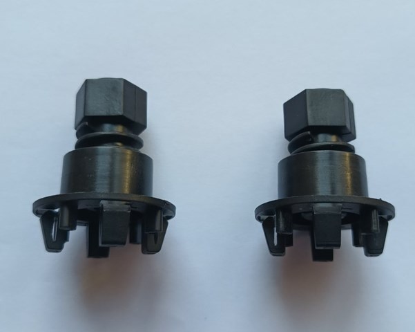 Буфер капота гумовий 68483908AA CHRYSLER
