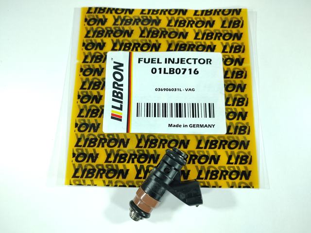 Форсунка дизельна в зборі, розпилювач + тримач 01LB0716 LIBRON