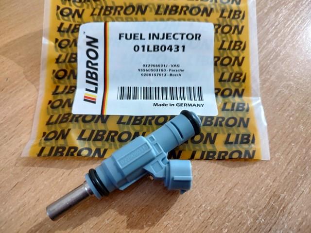 Форсунка вприску палива 95560503100 PORSCHE