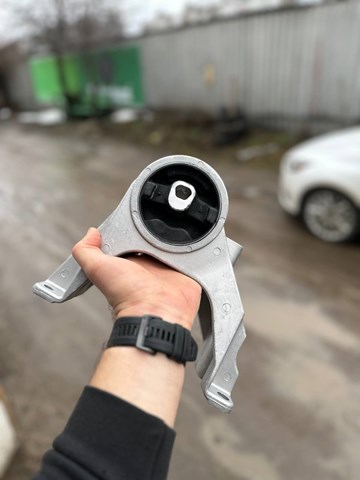 Задня подушка двигуна 4743957AC MARKET (OEM)