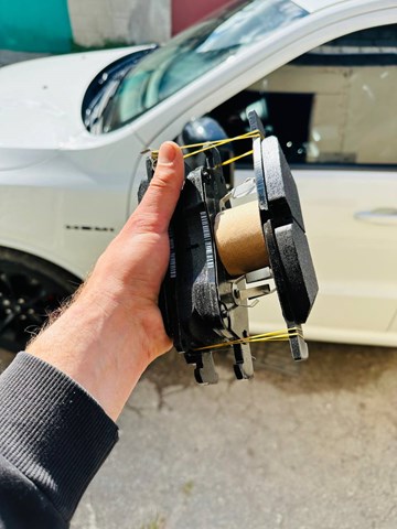 Гальмівні колодки 68052369AB MARKET (OEM)
