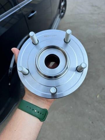 Маточина (передня) 68184748AA CHRYSLER