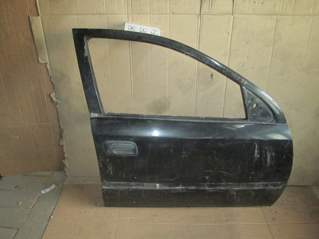 Дверка передня права 0124571 OPEL