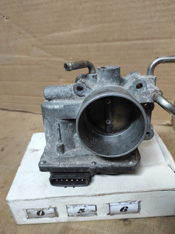 Заслінка повітряна 2203028050 TOYOTA