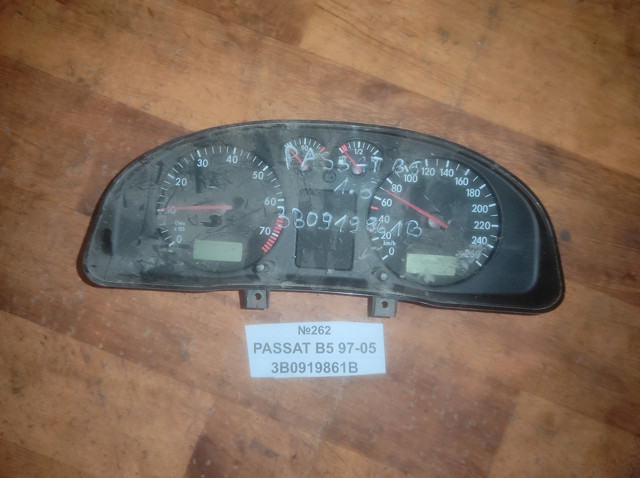 Щиток приладів 3B0919861B VAG