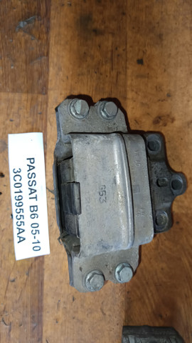 Ліва опора двигуна 3C0199555AA VAG