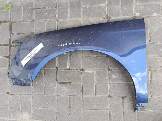 Ліве переднє крило 3C0821021 VAG