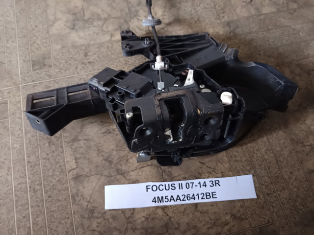 Замок задньої дверї, правої 4M5AA26412BE FORD