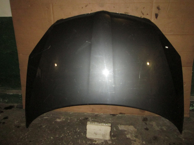 Капот 5J0823031A VAG