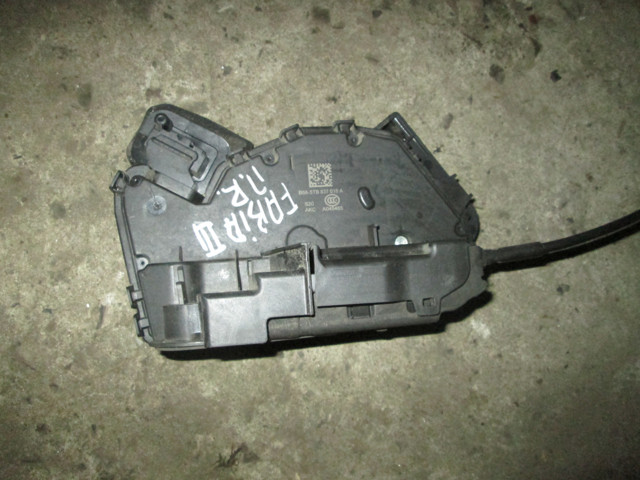 Внутрішній дверний замок 5TB837016A VAG