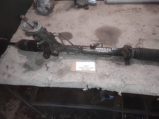 Насос кермового управління 6R1423055 VAG