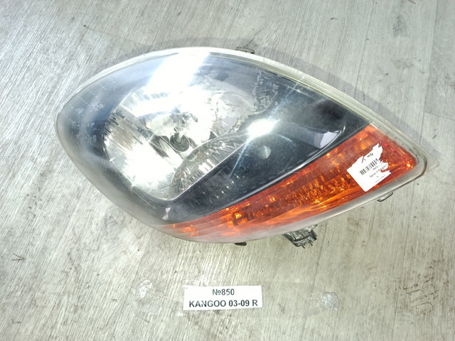 Права блок фара 8200183921 RENAULT