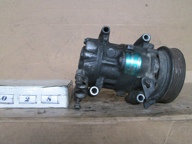 Компресор системи кондиціювання 8200315744 RENAULT
