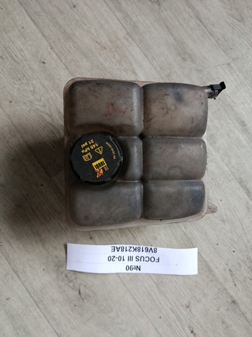 Бачок для води 8V618K218AE FORD