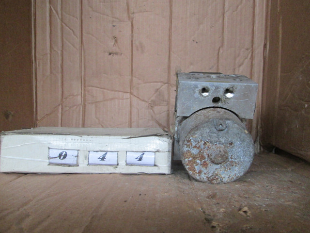 Блоки ABS 90581417 OPEL