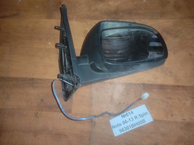Праве бокове дзеркало 96301BH00B NISSAN