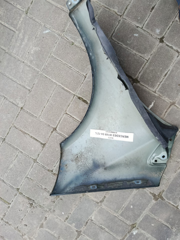 Ліве переднє крило A1698810101 MERCEDES