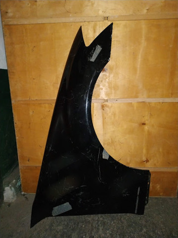 Переднє праве крило A2218800218 MERCEDES