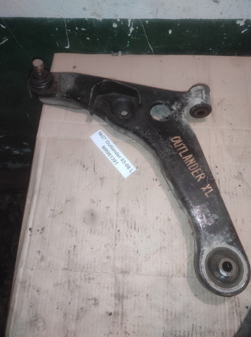 Поперечний важіль MR961391 MITSUBISHI