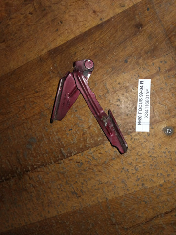Петля капота, ліва XS4116801AF FORD