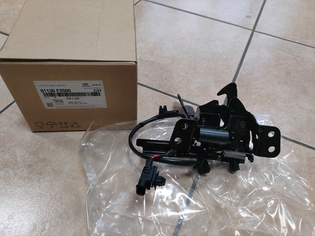 Замок капота 81130F2500 HYUNDAI
