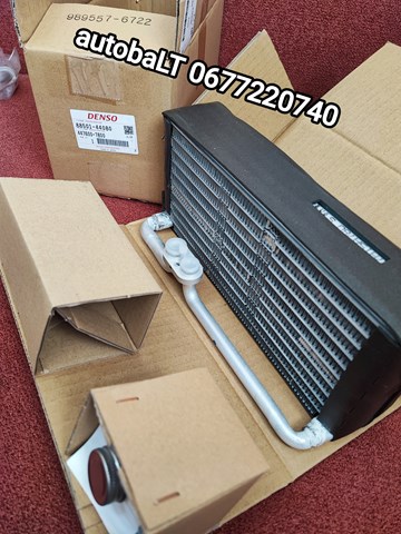 Випарник кондиціонера, задній 8850144080 TOYOTA