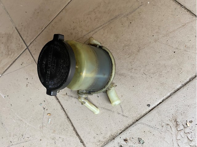 Бак масляний 4436060321 TOYOTA
