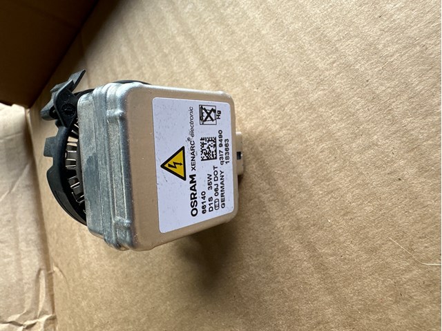 Лампочка переднього габариту 07119905468 BMW