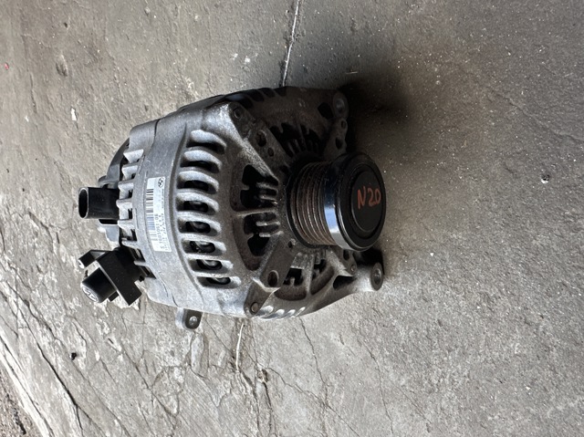 Авто генератор 12317605061 BMW
