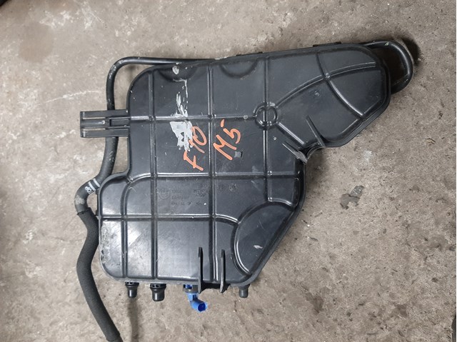 Водяний бачок системи охолодження 17138610819 BMW