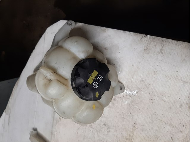 Бачок для води 17138630170 BMW