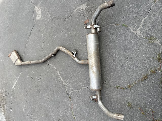Глушилка задня 18308572484 BMW