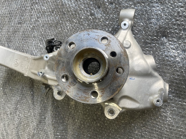 Маточина (передня) 31206895674 BMW
