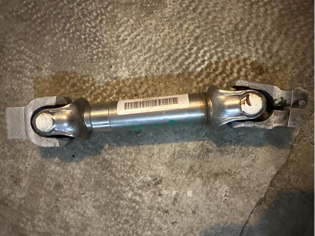 Вал рульової колонки, нижній 32306776928 BMW
