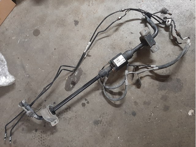 Стабілізатор задньої балки 37126856419 BMW