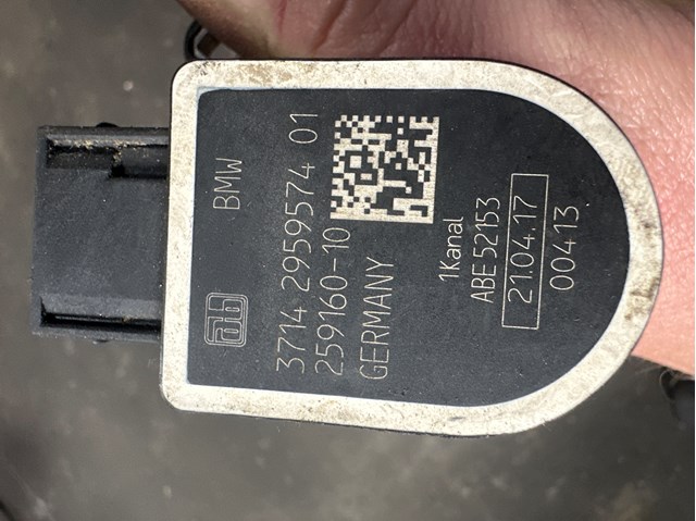 Датчик рівня положення кузова, задній 37142959574 BMW