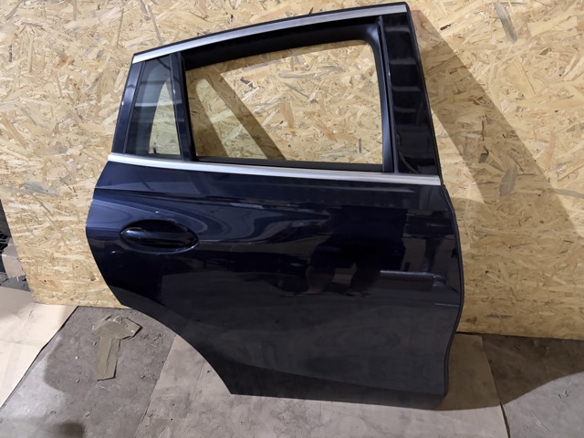 Двері задні, праві 41008497452 BMW