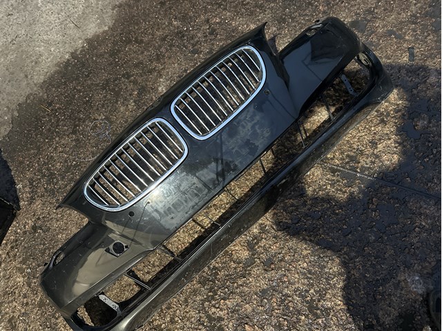 Бампер передній в зборі 51117285961 BMW
