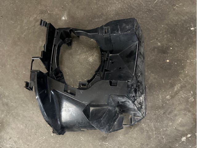 Кронштейн кріплення протитуманной фари, правої 51117294656 BMW