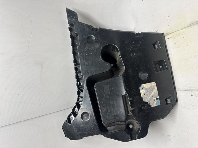 Кронштейн бампера заднього, правий 51127207112 BMW
