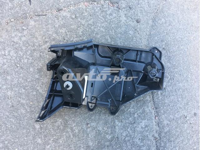 Кронштейн бампера заднього, правий 51127338286 BMW