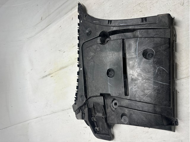 Кронштейн бампера заднього, правий 51127387300 BMW