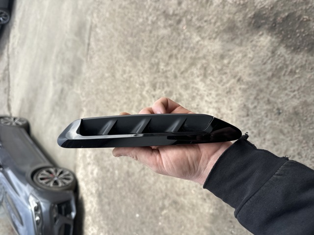Накладка переднього лівого крила 51138064805 BMW