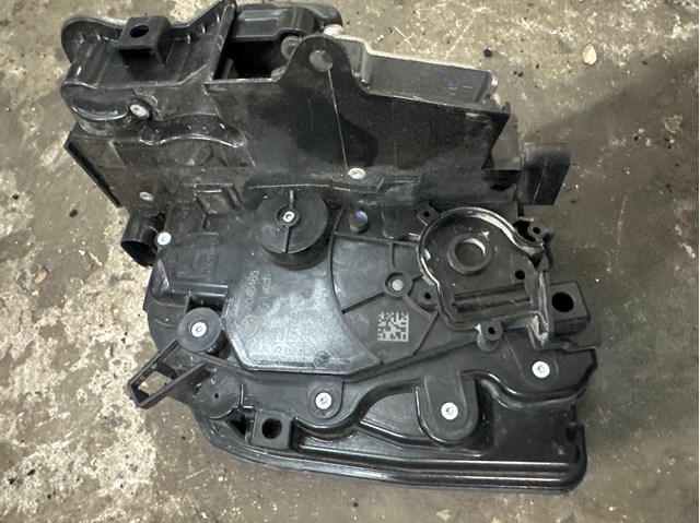 Замок задньої двері, лівої 51227477705 BMW