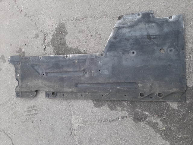 Захист днища, правий 51757241834 BMW