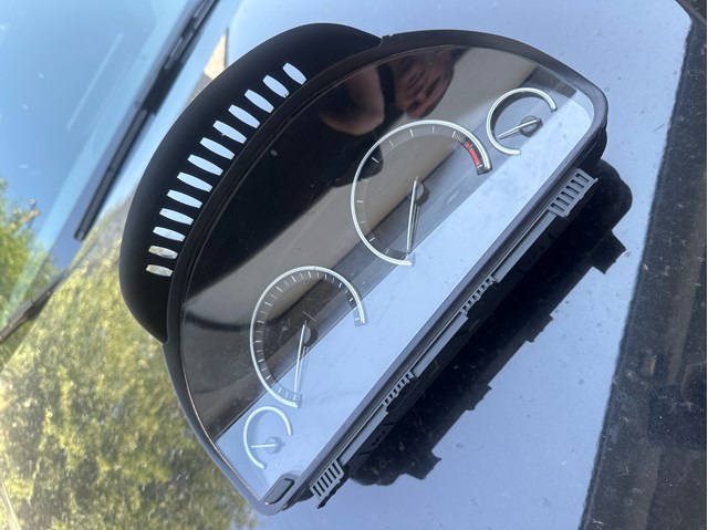 Покажчик струму (амперметр) 62108795238 BMW
