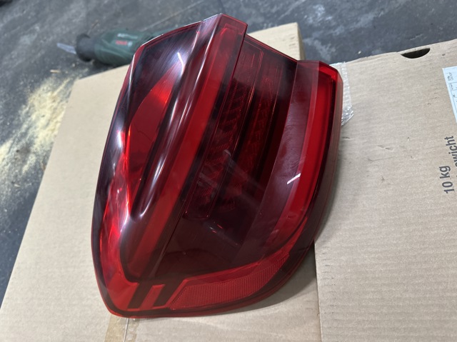 Стоп задній 63219853373 BMW