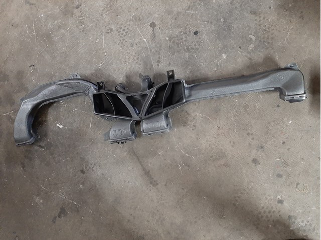 Повітропровід, розподільник повітря на консолі, центральний 64229329573 BMW